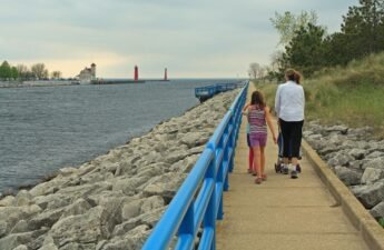Muskegon State Park of Michigan - Things to Do & Places to Visit